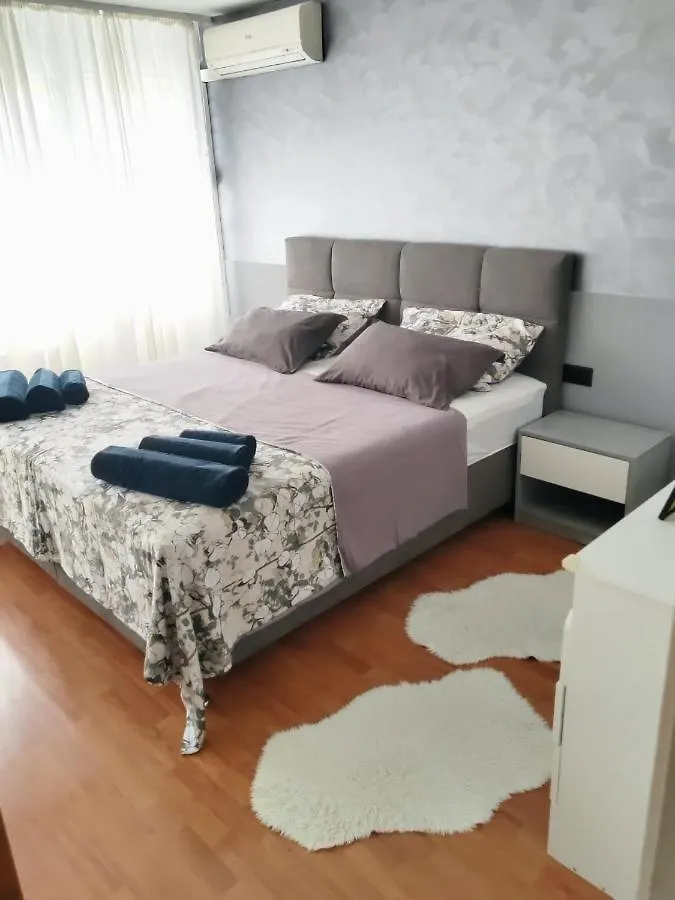 Apartment Sea Queen Split 0*,  Croatia